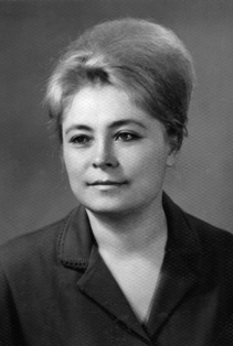 Класний керівник випускного класу 1972 року Класний керівник випускного класу 1972 року